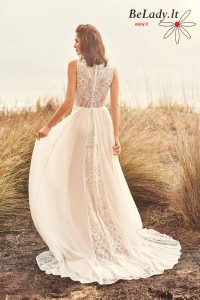 Boho stiliaus vestuvinė suknelė
